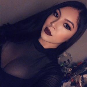 Meet your Posher, Kimberly